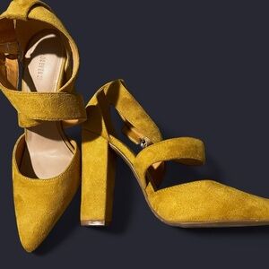 Forever 21 Mustard Suede Heels